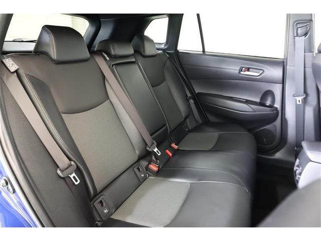 カローラクロス ハイブリッド　Ｚ　ミュージックプレイヤー接続可　バックカメラ　衝突被害軽減システム　ＬＥＤヘッドランプ　ワンオーナー　記録簿（16枚目）