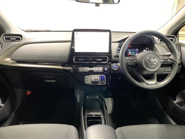 アクア Ｚ　フルセグ　メモリーナビ　ミュージックプレイヤー接続可　バックカメラ　衝突被害軽減システム　ＥＴＣ　ドラレコ　ＬＥＤヘッドランプ　ワンオーナー　記録簿（9枚目）