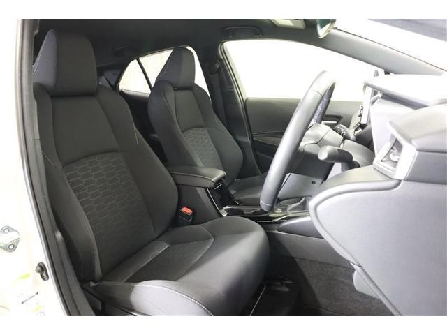 カローラスポーツ ハイブリッドＧ　ミュージックプレイヤー接続可　バックカメラ　衝突被害軽減システム　ＥＴＣ　ＬＥＤヘッドランプ　ワンオーナー　記録簿（14枚目）