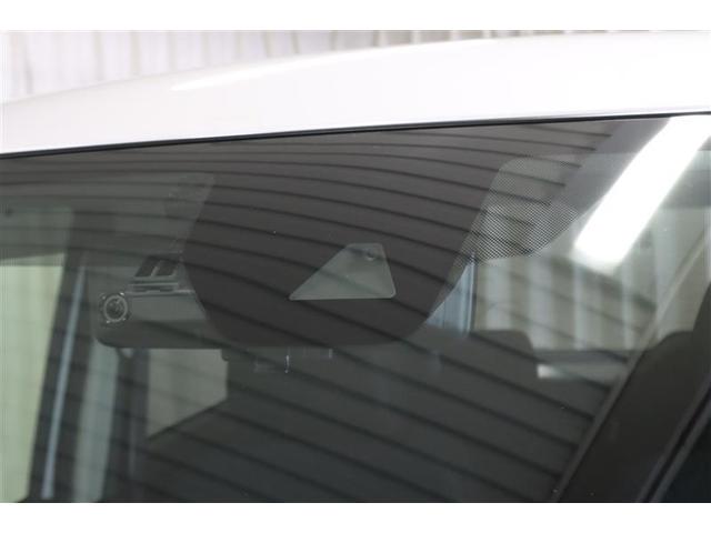 踏み間違い、衝突の危険があれば自動でブレーキがかかります。自分も周囲も「助けてくれる」そんな機能です！