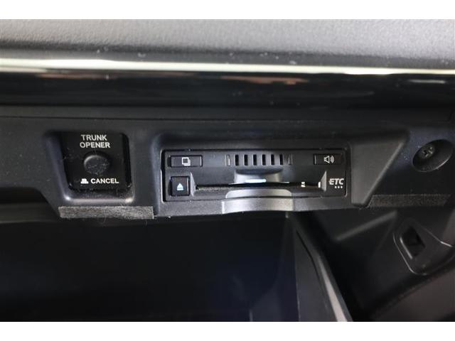 ＥＴＣなら高速道路をスイスイと通過！！クルマは料金所をノンストップで通過することができます！