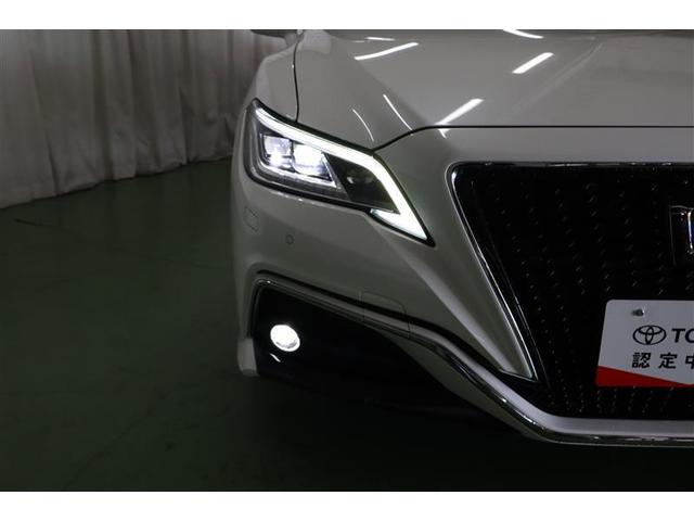 ＬＥＤヘッドライトです。デザイン性がよくとても明るいので、夜間の走行や悪天候でも安心です。