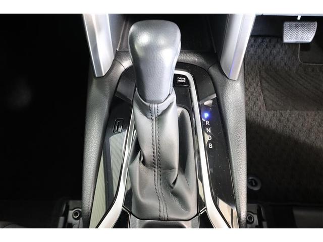 カローラクロス ハイブリッド Z ミュージックプレイヤー接続可 バックカメラ 衝突被害軽減システム LEDヘッドランプ ワンオーナー 記録簿(13枚目)