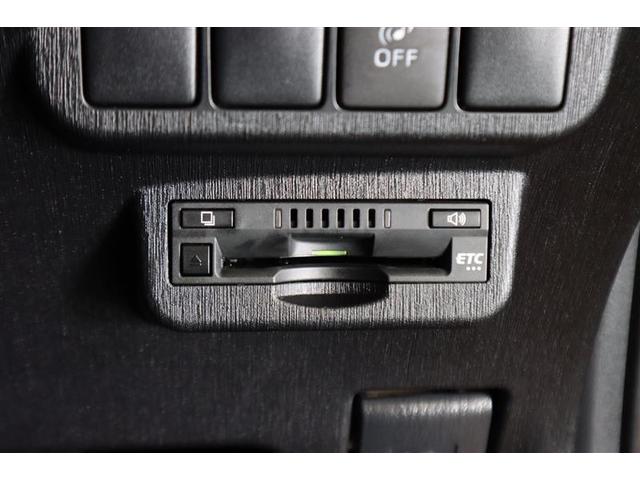 プリウスα Ｇ　ワンセグ　メモリーナビ　ミュージックプレイヤー接続可　バックカメラ　衝突被害軽減システム　ＥＴＣ　ドラレコ　ＬＥＤヘッドランプ　乗車定員７人　３列シート　ワンオーナー　記録簿（23枚目）