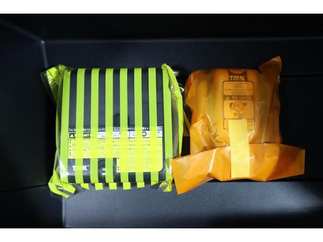 プリウスα Ｇ　ワンセグ　メモリーナビ　ミュージックプレイヤー接続可　バックカメラ　衝突被害軽減システム　ＥＴＣ　ドラレコ　ＬＥＤヘッドランプ　乗車定員７人　３列シート　ワンオーナー　記録簿（31枚目）