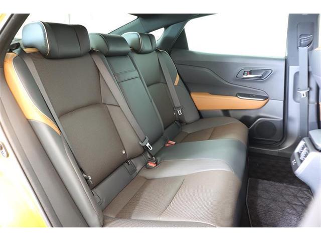 クラウンクロスオーバー RSアドバンスド 4WD フルセグ メモリーナビ ミュージックプレイヤー接続可 バックカメラ 衝突被害軽減システム ETC ドラレコ LEDヘッドランプ ワンオーナー 記録簿(16枚目)