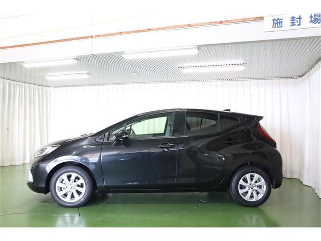 アクア Ｚ　ミュージックプレイヤー接続可　バックカメラ　衝突被害軽減システム　ＬＥＤヘッドランプ　ワンオーナー　記録簿（5枚目）