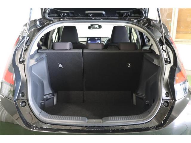 アクア Ｚ　ミュージックプレイヤー接続可　バックカメラ　衝突被害軽減システム　ＬＥＤヘッドランプ　ワンオーナー　記録簿（16枚目）