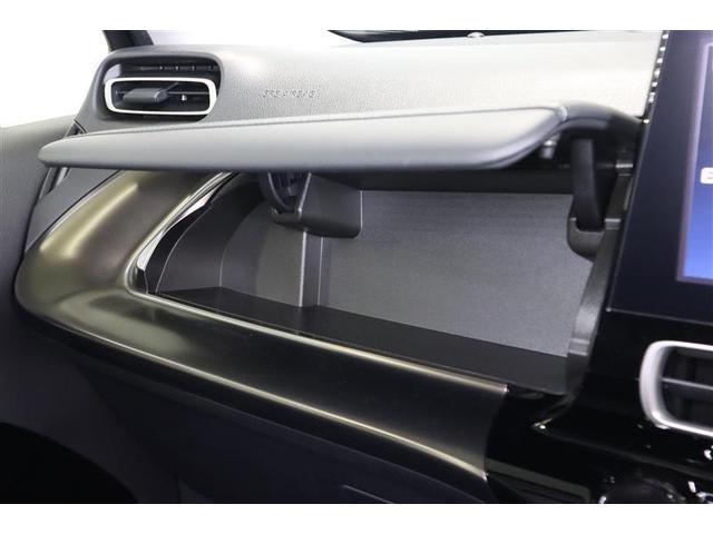 アクア Ｚ　ミュージックプレイヤー接続可　バックカメラ　衝突被害軽減システム　ＬＥＤヘッドランプ　ワンオーナー　記録簿（31枚目）