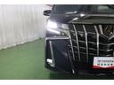 ２．５Ｓ　タイプゴールド　フルセグ　メモリーナビ　ＤＶＤ再生　ミュージックプレイヤー接続可　後席モニター　バックカメラ　衝突被害軽減システム　ＥＴＣ　ドラレコ　両側電動スライド　ＬＥＤヘッドランプ　乗車定員７人　３列シート（30枚目）