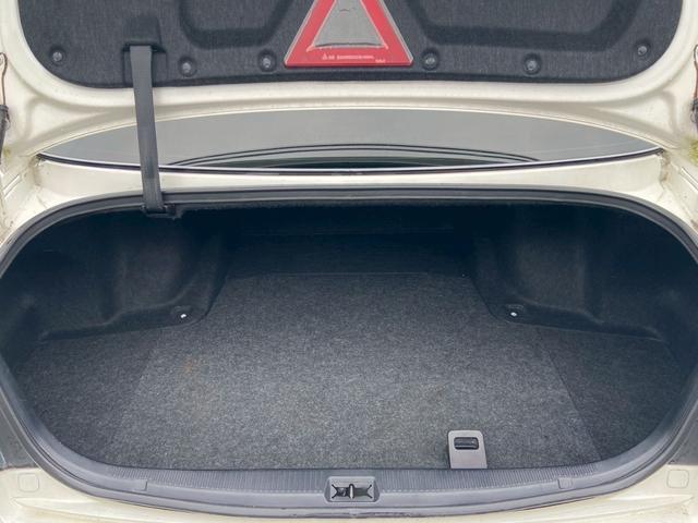 クラウン アスリート サンルーフ ナビ バックカメラ パワーシート キーレス プッシュスタート クルーズコントロール 18インチアルミホイール ETC(17枚目)