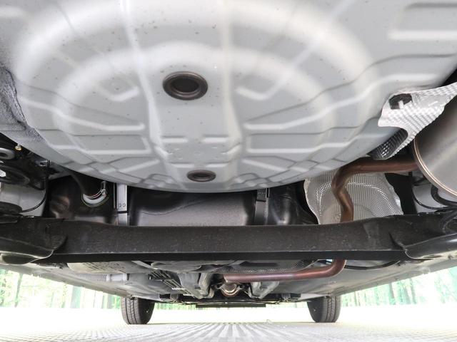 S 禁煙車 横滑り防止装置 ダイヤル式エアコン キーレスキー 純正CDオーディオ(18枚目)