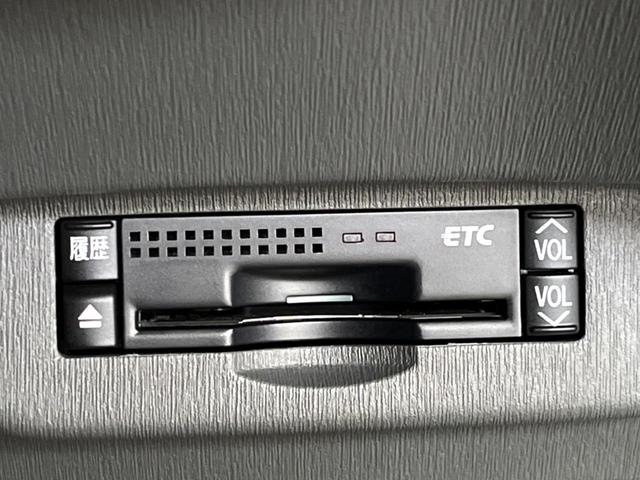 Ｓツーリングセレクション　純正ナビ　禁煙車　バックカメラ　フルセグ　Ｂｌｕｅｔｏｏｔｈ接続　ＬＥＤヘッド　オートライト　スマートキー＆プッシュスタート　オートエアコン　純正１７インチアルミ　ヘッドライトウォッシャー(6枚目)