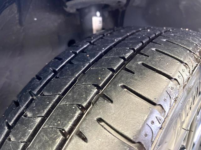 スイフトスポーツ ベースグレード　メモリーナビ　ターボ　衝突被害軽減システム　レーダークルーズ　禁煙車　シートヒーター　スマートキー　ＬＥＤヘッド　ビルトインＥＴＣ　オートハイビーム　オートエアコン　パドルシフト　Ｂｌｕｅｔｏｏｔｈ（56枚目）