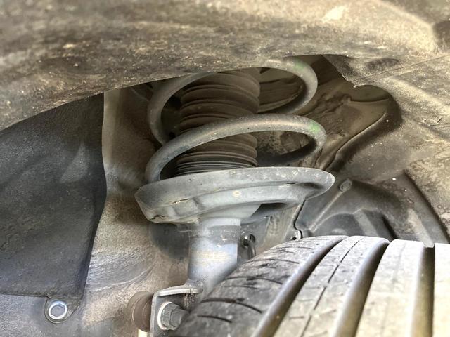 ＲＡＶ４ Ｇ　４ＷＤ　純正９型ディスプレイオーディオ　全周囲カメラ　パワーバックドア　ＢＳＭ　レーダークルーズ　禁煙車　パワーシート　コーナーセンサー　スマートキー　ＬＥＤヘッド　ルーフレール　ビルトインＥＴＣ（21枚目）