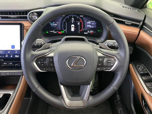 ＬＢＸ リラックス　９．８型ディスプレイオーディオ　禁煙車　フルセグ　全周囲カメラ　セーフティシステムプラス　サドルタン革シート　パワーバックドア　メモリーシート　前席シートヒーター　ハンドルヒーター　ＬＥＤヘッド（12枚目）