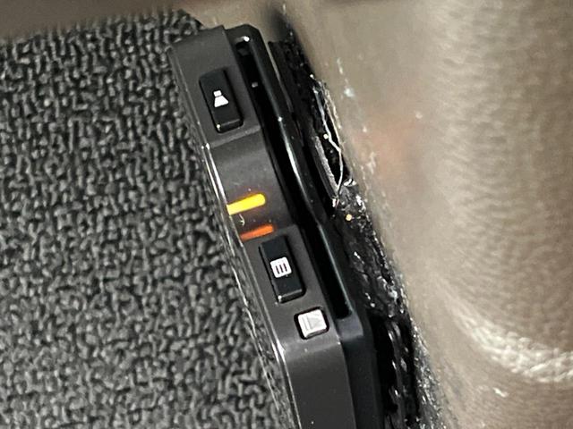 Ｎ－ＢＯＸ Ｇ　ＳＤナビ　バックカメラ　衝突被害軽減システム　レーダークルーズ　禁煙車　コーナーセンサー　スマートキー　ＬＥＤヘッド　ＥＴＣ　オートハイビーム　車線逸脱警報　オートライト　オートエアコン（39枚目）