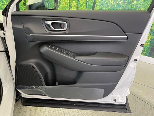 ヴェゼル ｅ：ＨＥＶ　Ｚ　登録済未使用車　ホンダコネクト９型ディスプレイ　バックカメラ　ホンダセンシング　ハンズフリーパワーバックドア　ハンドルヒーター　前席シートヒーター　フルセグ　ワイヤレス充電器　ハーフレザー　ＥＴＣ（52枚目）