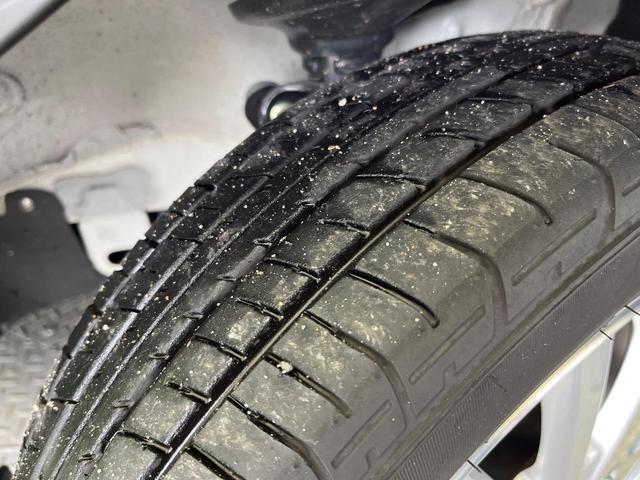 エブリイワゴン ＰＺターボスペシャル　ＳＤナビ　バックカメラ　禁煙車　デュアルカメラブレーキサポート　両側電動スライドドア　ＬＥＤヘッド　ＥＴＣ　純正１４インチアルミ　スマートキー＆プッシュスタート　シートヒーター　コーナーセンサー（31枚目）