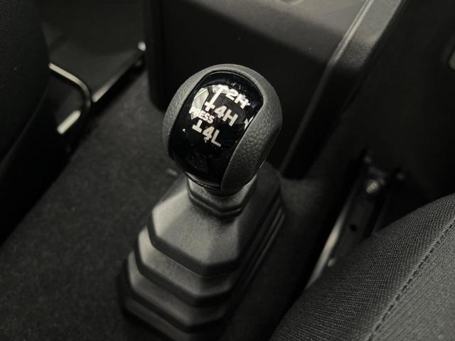 ジムニー ＸＣ　４ＷＤ　ターボ　衝突被害軽減システム　禁煙車　スマートキー　ＬＥＤヘッド　クルコン　オートハイビーム　車線逸脱警報　オートライト　オートエアコン　純正１６インチアルミ　クリアランスソナー（53枚目）