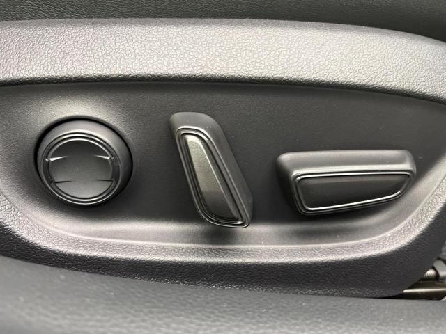 プリウス Ｚ　純正１２．３インチナビ　禁煙車　セーフティセンス　レーダークルーズコントロール　パノラミックビューモニター　ＥＴＣ２．０　ドラレコ　シートベンチレーション　ブラインドスポットモニター　ハンドルヒーター（56枚目）