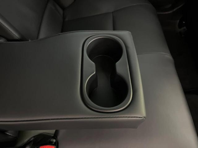 プリウス Ｚ　純正１２．３インチナビ　禁煙車　セーフティセンス　レーダークルーズコントロール　パノラミックビューモニター　ＥＴＣ２．０　ドラレコ　シートベンチレーション　ブラインドスポットモニター　ハンドルヒーター（59枚目）
