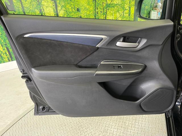 シャトル ハイブリッドＸスタイルエディション　純正ＳＤナビ　バックカメラ　禁煙車　シティブレーキアクティブシステム　クルコン　ＬＥＤヘッドライト　フロントフォグランプ　オートライト　ハーフレザーシート　ビルドインＥＴＣ　　１５インチアルミ（53枚目）