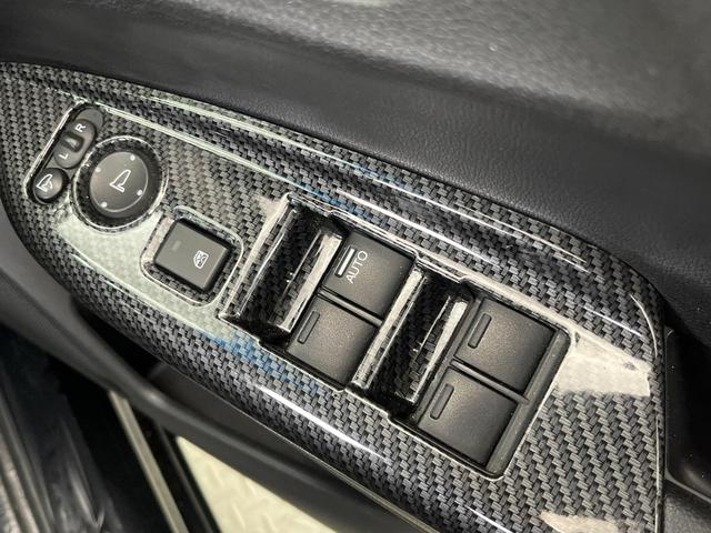 シャトル ハイブリッドＸスタイルエディション　純正ＳＤナビ　バックカメラ　禁煙車　シティブレーキアクティブシステム　クルコン　ＬＥＤヘッドライト　フロントフォグランプ　オートライト　ハーフレザーシート　ビルドインＥＴＣ　　１５インチアルミ（56枚目）