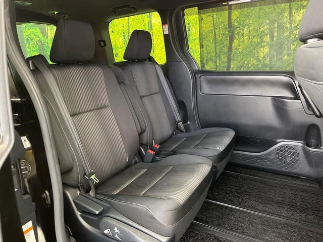 ヴォクシー ZS 煌II 後期 8型SDナビ フリップダウン 両側電動ドア バックカメラ セーフティセンス 禁煙車 ドラレコ コーナーセンサー スマートキー LEDヘッド ビルトインETC クルコン オートハイビーム(47枚目)