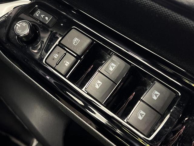 ヴォクシー ZS 煌II 後期 8型SDナビ フリップダウン 両側電動ドア バックカメラ セーフティセンス 禁煙車 ドラレコ コーナーセンサー スマートキー LEDヘッド ビルトインETC クルコン オートハイビーム(66枚目)