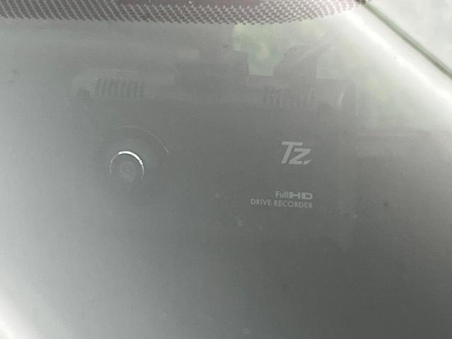 アクア Ｇ　純正ナビ　バックカメラ　禁煙車　ドラレコ　スマートキー　ＬＥＤヘッド　フォグランプ　ＥＴＣ　オートライト　オートエアコン　純正１５インチアルミ　Ｂｌｕｅｔｏｏｔｈ　フルセグ　シートヒーター（7枚目）