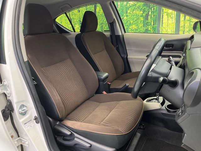 アクア Ｇ　純正ナビ　バックカメラ　禁煙車　ドラレコ　スマートキー　ＬＥＤヘッド　フォグランプ　ＥＴＣ　オートライト　オートエアコン　純正１５インチアルミ　Ｂｌｕｅｔｏｏｔｈ　フルセグ　シートヒーター（9枚目）