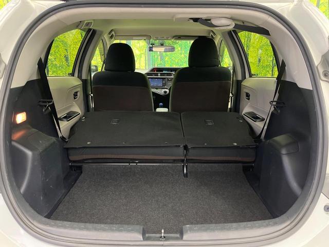 アクア Ｇ　純正ナビ　バックカメラ　禁煙車　ドラレコ　スマートキー　ＬＥＤヘッド　フォグランプ　ＥＴＣ　オートライト　オートエアコン　純正１５インチアルミ　Ｂｌｕｅｔｏｏｔｈ　フルセグ　シートヒーター（11枚目）
