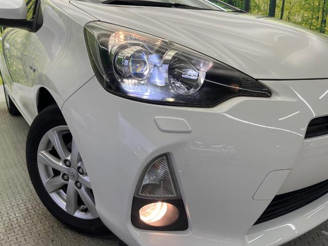 アクア Ｇ　純正ナビ　バックカメラ　禁煙車　ドラレコ　スマートキー　ＬＥＤヘッド　フォグランプ　ＥＴＣ　オートライト　オートエアコン　純正１５インチアルミ　Ｂｌｕｅｔｏｏｔｈ　フルセグ　シートヒーター（13枚目）