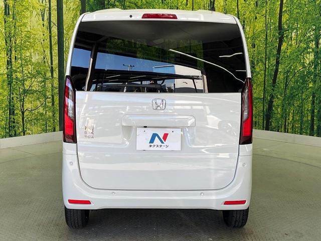 N-BOX ベースグレード 衝突軽減 禁煙車 アダプティブクルーズ 電動スライドドア クリアランスソナー 電動パーキング LEDヘッドライト オートハイビーム スマートキー オートエアコン 踏み間違い防止 車線逸脱警報(16枚目)