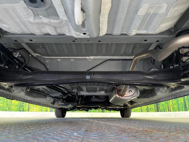 N-BOX ベースグレード 衝突軽減 禁煙車 アダプティブクルーズ 電動スライドドア クリアランスソナー 電動パーキング LEDヘッドライト オートハイビーム スマートキー オートエアコン 踏み間違い防止 車線逸脱警報(20枚目)