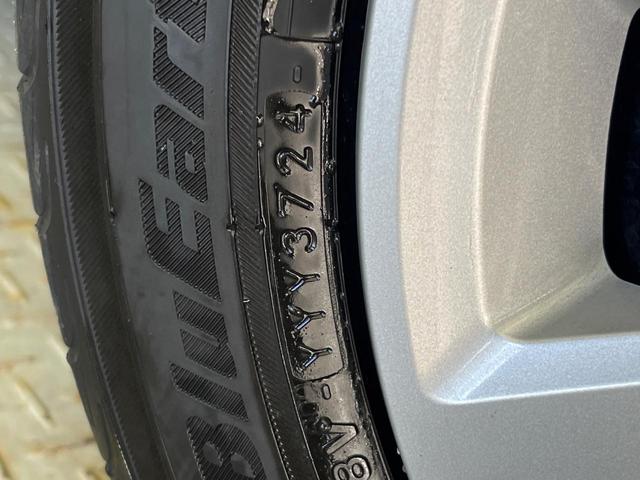 N-BOX ベースグレード 衝突軽減 禁煙車 アダプティブクルーズ 電動スライドドア クリアランスソナー 電動パーキング LEDヘッドライト オートハイビーム スマートキー オートエアコン 踏み間違い防止 車線逸脱警報(27枚目)