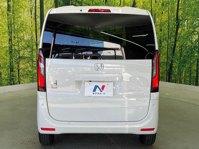 N-BOX ベースグレード 衝突軽減 禁煙車 アダプティブクルーズ 電動スライドドア クリアランスソナー 電動パーキング LEDヘッドライト オートハイビーム スマートキー オートエアコン 踏み間違い防止 車線逸脱警報(32枚目)