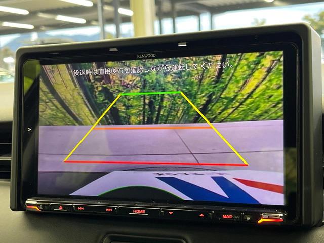 ヴェゼル ｅ：ＨＥＶ　Ｚ　９型メモリーナビ　バックカメラ　ホンダセンシング　ハンズフリーパワーバックドア　ハーフレザーシート　シートヒーター　ブラインドスポットモニター　ＥＴＣ　ドラレコ　フルセグ　スマートキー（5枚目）