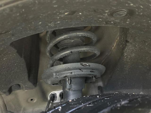 ヴェゼル ｅ：ＨＥＶ　Ｚ　９型メモリーナビ　バックカメラ　ホンダセンシング　ハンズフリーパワーバックドア　ハーフレザーシート　シートヒーター　ブラインドスポットモニター　ＥＴＣ　ドラレコ　フルセグ　スマートキー（21枚目）