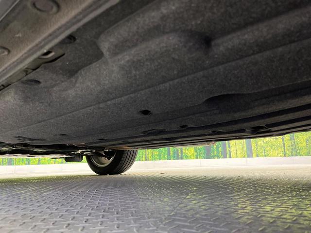 ヴェゼル ｅ：ＨＥＶ　Ｚ　９型メモリーナビ　バックカメラ　ホンダセンシング　ハンズフリーパワーバックドア　ハーフレザーシート　シートヒーター　ブラインドスポットモニター　ＥＴＣ　ドラレコ　フルセグ　スマートキー（23枚目）