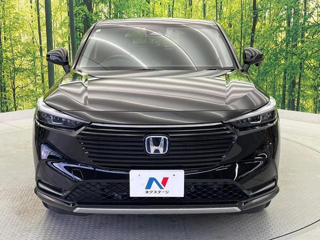 ヴェゼル ｅ：ＨＥＶ　Ｚ　９型メモリーナビ　バックカメラ　ホンダセンシング　ハンズフリーパワーバックドア　ハーフレザーシート　シートヒーター　ブラインドスポットモニター　ＥＴＣ　ドラレコ　フルセグ　スマートキー（25枚目）