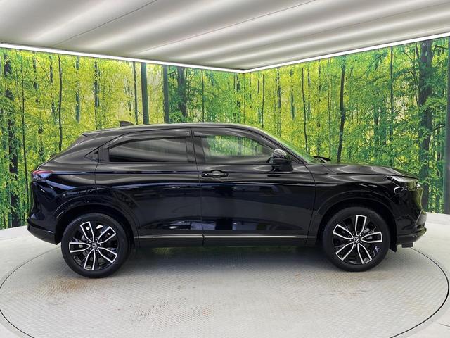 ヴェゼル ｅ：ＨＥＶ　Ｚ　９型メモリーナビ　バックカメラ　ホンダセンシング　ハンズフリーパワーバックドア　ハーフレザーシート　シートヒーター　ブラインドスポットモニター　ＥＴＣ　ドラレコ　フルセグ　スマートキー（30枚目）