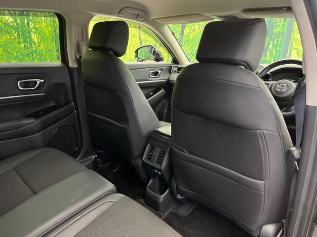 ヴェゼル ｅ：ＨＥＶ　Ｚ　９型メモリーナビ　バックカメラ　ホンダセンシング　ハンズフリーパワーバックドア　ハーフレザーシート　シートヒーター　ブラインドスポットモニター　ＥＴＣ　ドラレコ　フルセグ　スマートキー（44枚目）