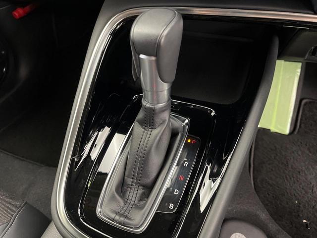 ヴェゼル ｅ：ＨＥＶ　Ｚ　９型メモリーナビ　バックカメラ　ホンダセンシング　ハンズフリーパワーバックドア　ハーフレザーシート　シートヒーター　ブラインドスポットモニター　ＥＴＣ　ドラレコ　フルセグ　スマートキー（49枚目）