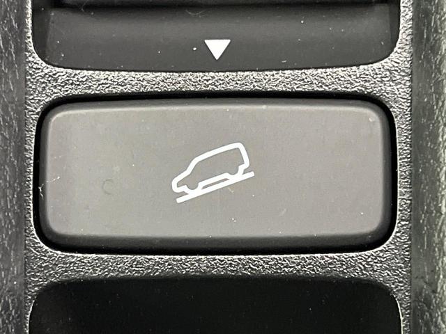 ヴェゼル ｅ：ＨＥＶ　Ｚ　９型メモリーナビ　バックカメラ　ホンダセンシング　ハンズフリーパワーバックドア　ハーフレザーシート　シートヒーター　ブラインドスポットモニター　ＥＴＣ　ドラレコ　フルセグ　スマートキー（65枚目）