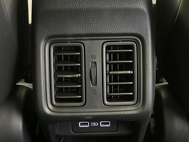 ヴェゼル ｅ：ＨＥＶ　Ｚ　９型メモリーナビ　バックカメラ　ホンダセンシング　ハンズフリーパワーバックドア　ハーフレザーシート　シートヒーター　ブラインドスポットモニター　ＥＴＣ　ドラレコ　フルセグ　スマートキー（73枚目）