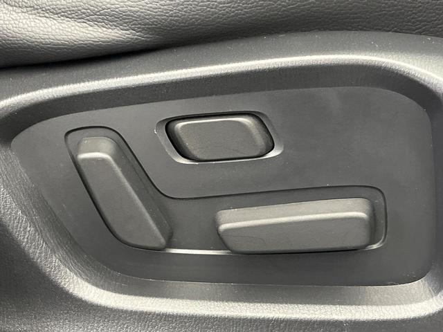 CX-5 XD Lパッケージ メーカーナビ 全周囲カメラ BOSEサウンド 革シート BSM 衝突被害軽減システム レーダークルーズ 禁煙車 電動リアゲート コーナーセンサー スマートキー LEDヘッド ETC 車線逸脱警報(74枚目)