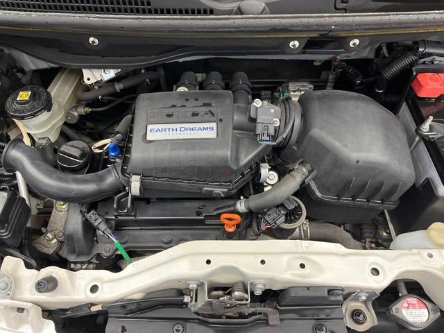 N-BOX G・Lパッケージ 禁煙車 純正SDナビ バックカメラ 片側電動スライド スマートキー&プッシュスタート オートエアコン Bluetooth CD DVD再生 地デジ ロールサンシェイド 電動格納ミラー(19枚目)