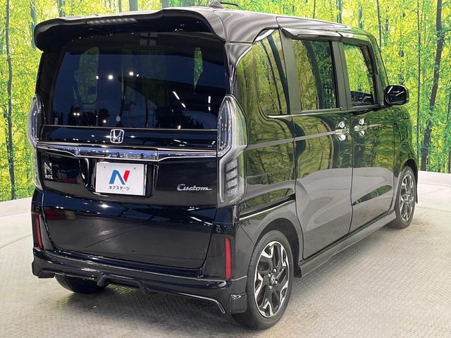 N-BOXカスタム G・Lターボホンダセンシング 禁煙車 ターボ エアロ 純正SDナビ バックカメラ 衝突被害軽減システム レーダークルーズ 両側電動スライドドア ハーフレザーシート スマートキー LEDヘッド ビルトインETC オートハイビーム(18枚目)